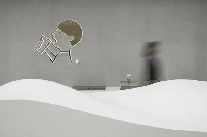 如何通过加盟喜茶进入茶饮行业的黄金赛道？